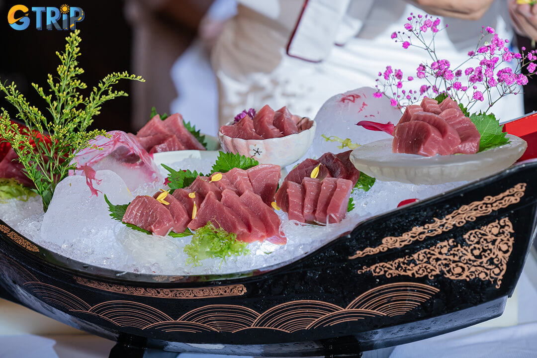 Azabu, a Michelin-recognized Hanoi restaurant, offers authentic omakase by Chef Terado, premium sashimi, A5 Wagyu, rare sake, and a refined, intimate setting
