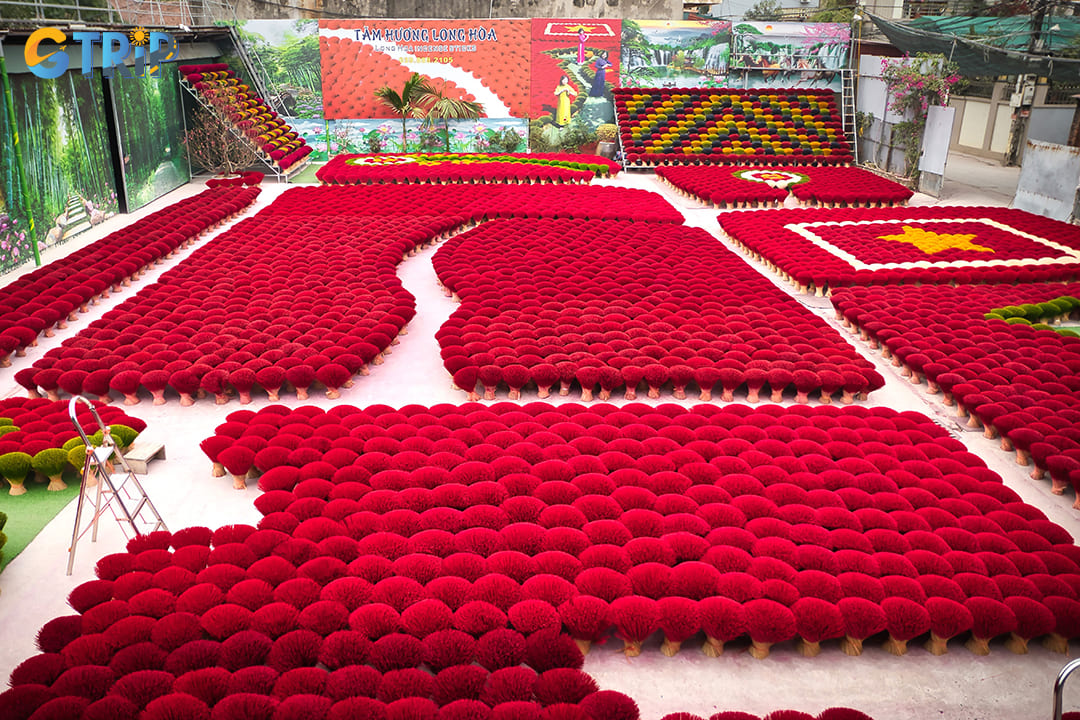 Quang Phu Cau Incense Village dazzles with vibrant courtyards of drying incense sticks, offering stunning photo opportunities and insight into a centuries-old craft