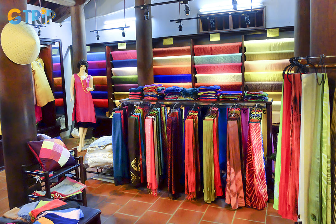 Van Phuc Silk Village has produced Vietnam’s finest silk for over 1,000 years, offering elegant fabrics, vibrant markets, and a glimpse into traditional weaving