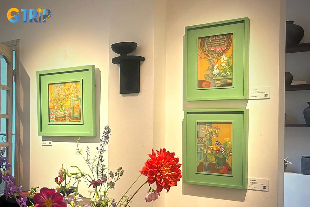 Vietnamese silk paintings capture the elegance of ao dai, countryside serenity, and daily life with delicate brushwork on silk, making them a refined Hanoi souvenir