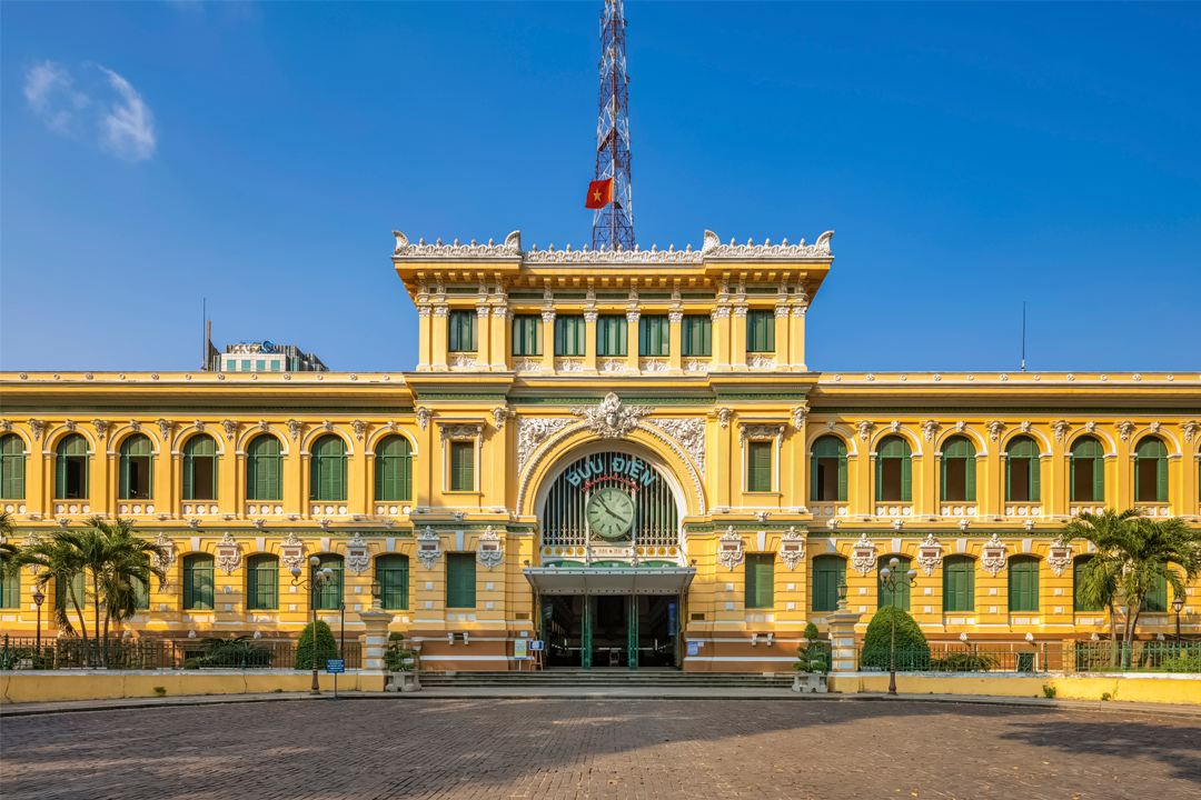 9D8N Vibrant Vietnam