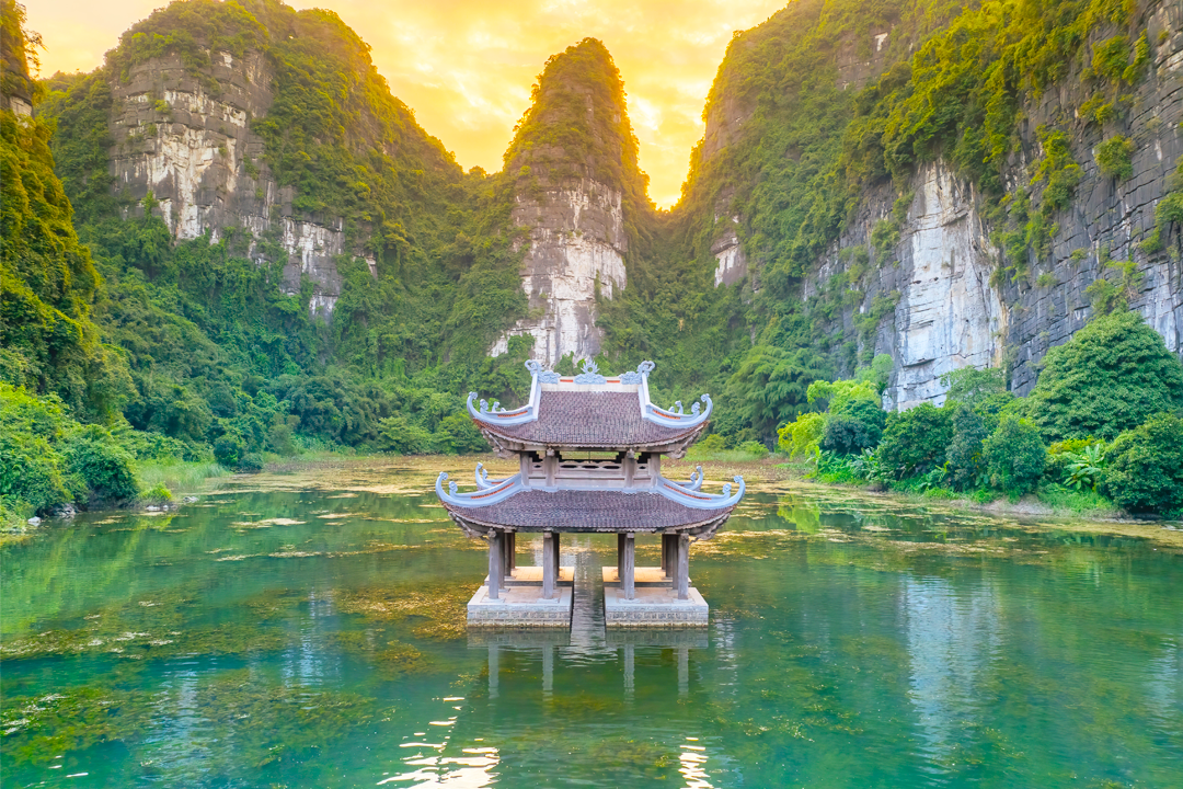 7-Day Northern To Central Vietnam: Hanoi - Ninh Binh - Halong - Danang - Hoi An Trip