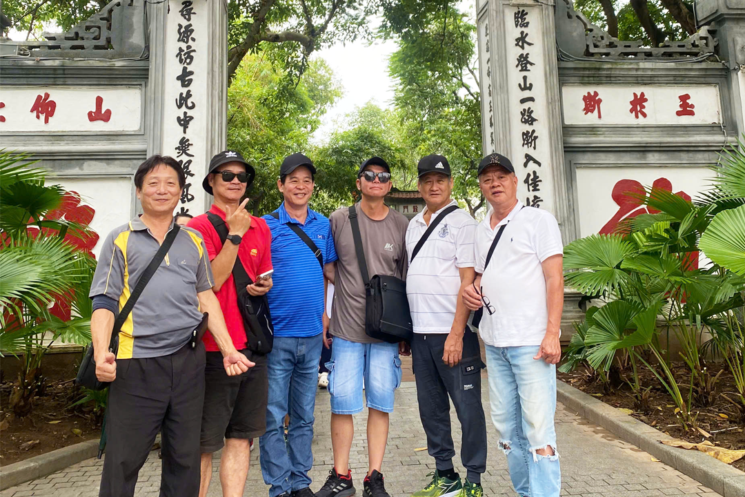 NORTHERN EXPLORE WITH TAIWANESE GUESTS