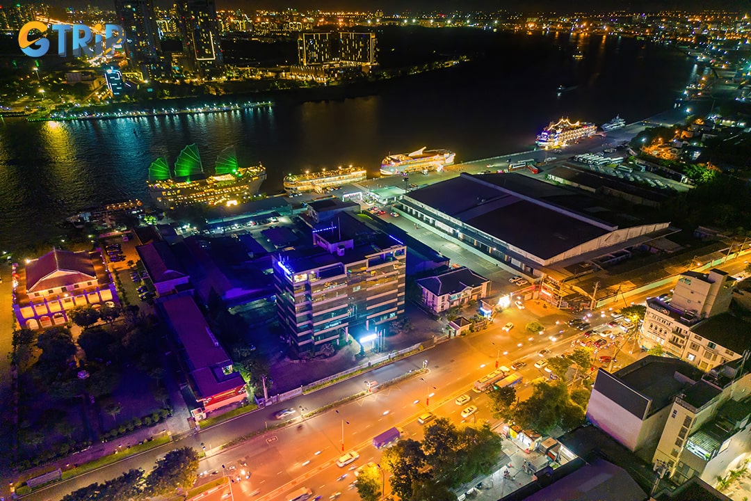 The bustle of Bach Dang wharf at night