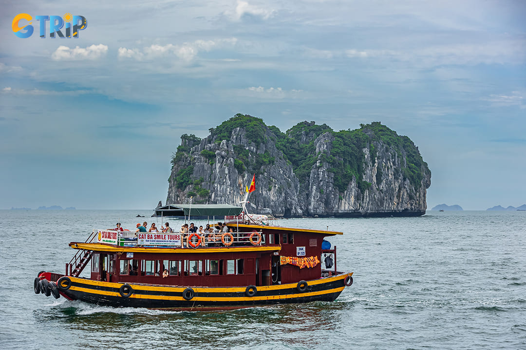 A boat tour around Ha Long Bay is a must-do activity when visiting the area