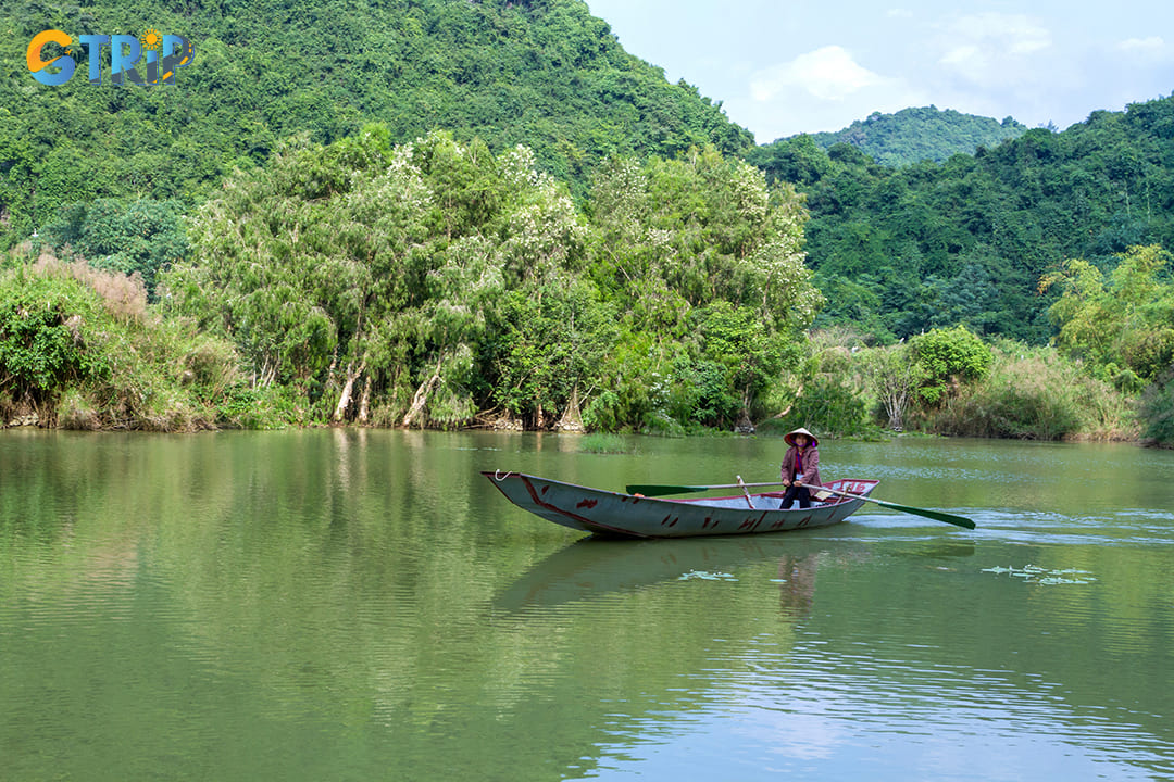 A boat tour in Thung Nham help you witness the beauty of the natural environment