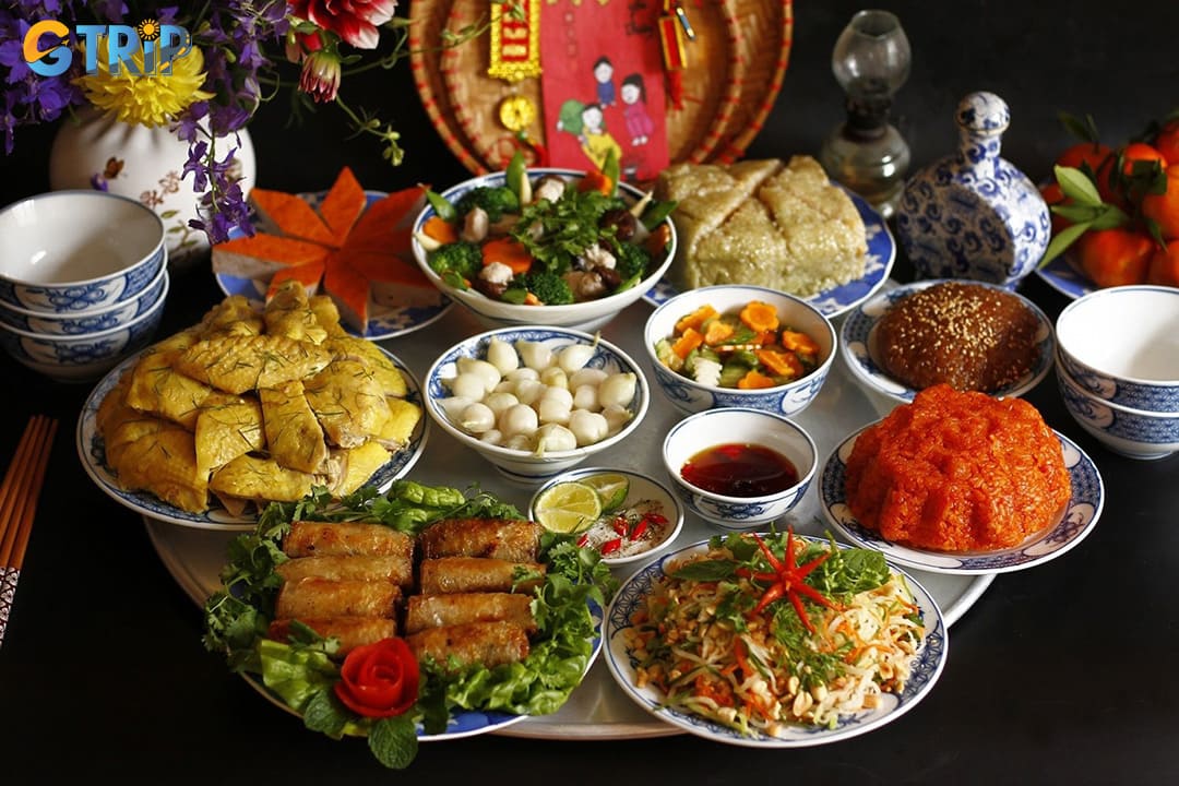 A food offering tray for grandparents and ancestors