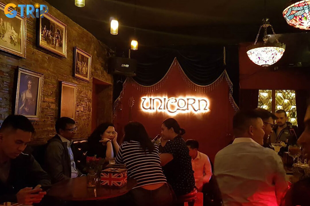 A hidden gem in Ba Dinh, The Unicorn offers craft cocktails, live music, and cozy vibes perfect for those seeking a relaxed, stylish alternative to Hanoi’s high-energy clubs