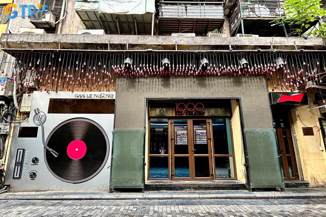 A theatrical nightlife hotspot in Hanoi's Old Quarter, 1900 Le Theatre blends global EDM with Vietnamese flair, earning its spot among DJ Mag’s Top 100 Clubs