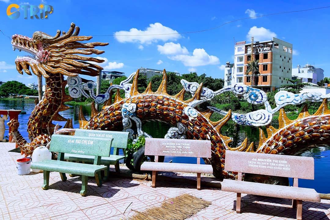 A visit to Phu Chau Temple offers a rare moment of calm, where the river, quiet prayers, and sacred space create a deeply meditative escape from the city