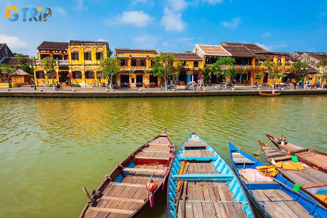 After exploring the pottery village, you can take a relaxing boat ride on the Thu Bon River
