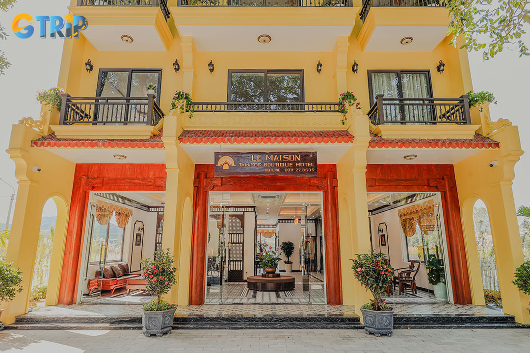 An entrance of Le Maison Tam Coc Boutique Hotel