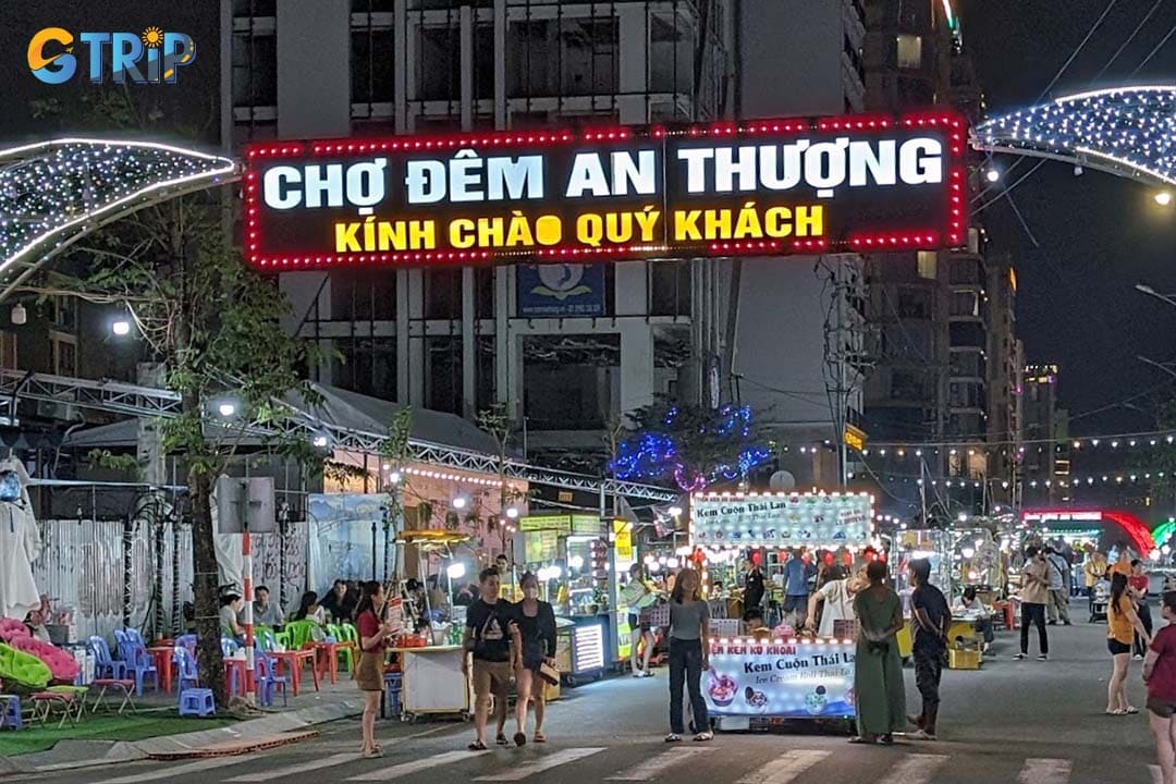 An Thuong Night Market is a relaxed, car-free gathering spot known for its diverse food scene, beachside location, and lively mix of tourists, expats, and locals