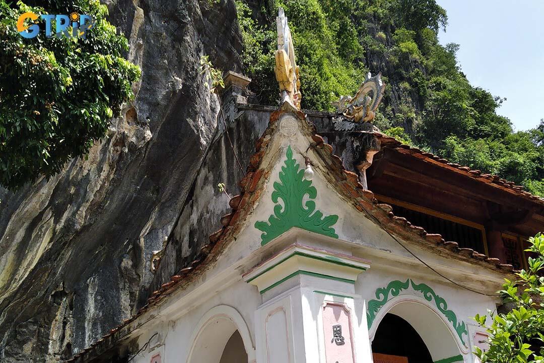 Architecture of Ban Long Pagoda