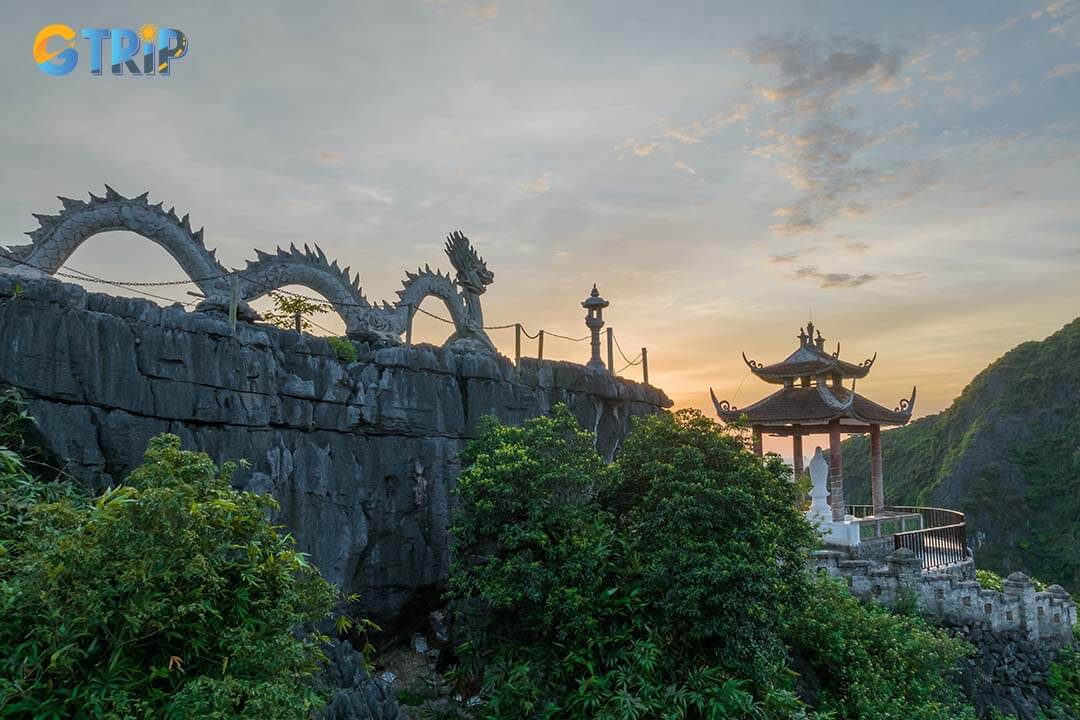 Architecture of Mua Cave in Tam Coc