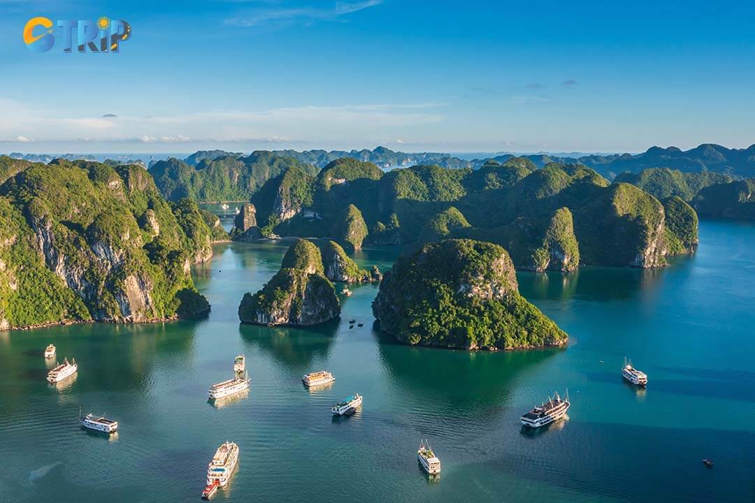 August in Ha Long Bay is hot and humid ideal for beach activities, water sports