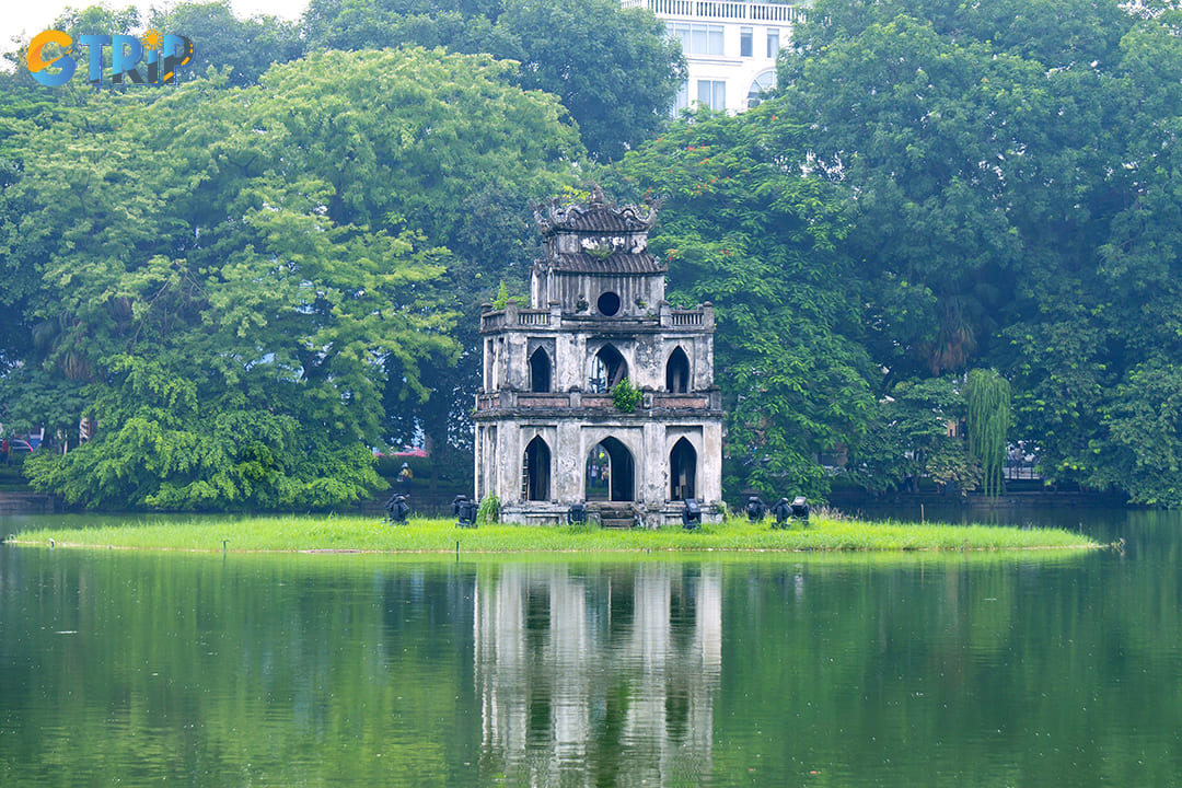 August in Hanoi presents one of the year's most challenging weather patterns, characterized by sweltering heat combined with frequent tropical downpours