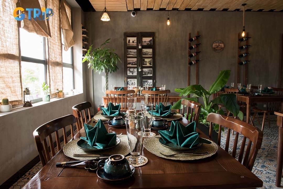 Avocado Restaurant offers a fusion of Vietnamese and Western cuisine in a cozy, modern setting, perfect for a relaxed dining experience in Ha Long