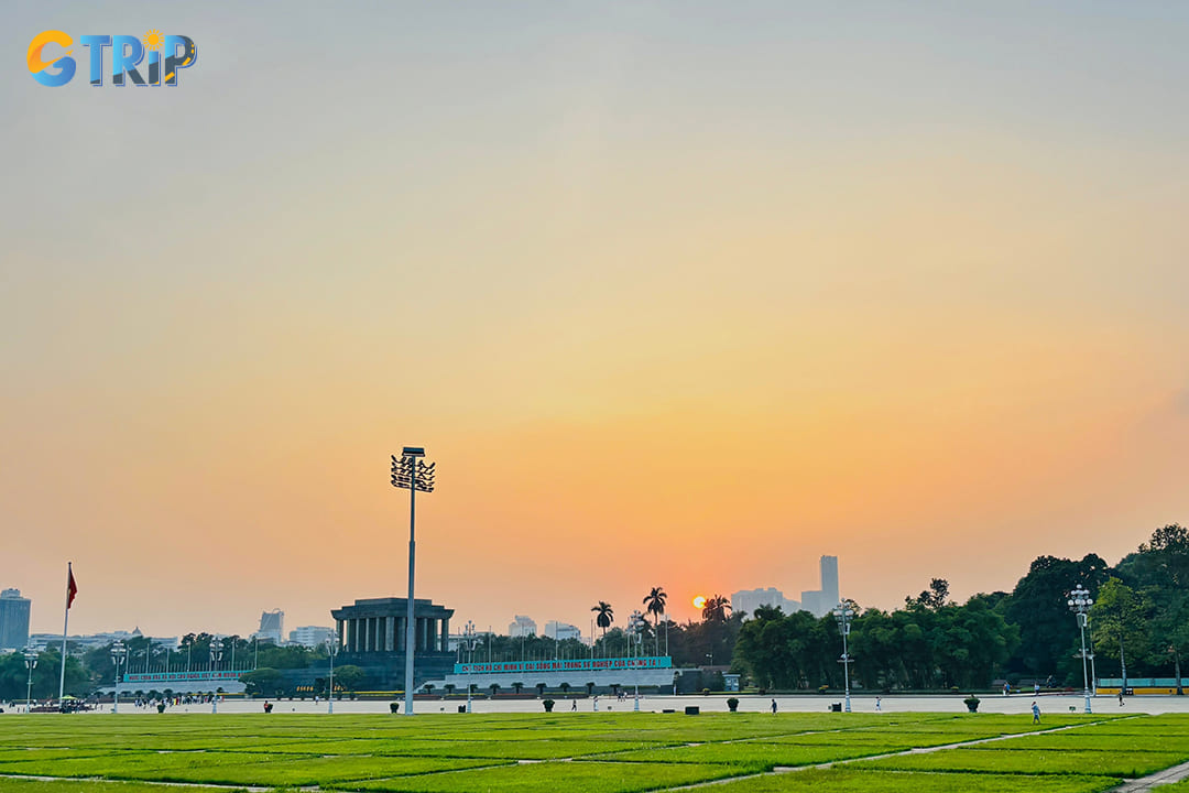 Ba Dinh Square offers a rich array of photogenic angles that reflect Vietnam’s historical weight and architectural charm