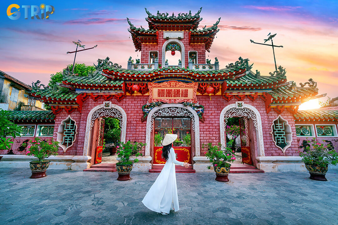 Ba Na Hills is about 57 km from Hoi An, taking roughly 1-1.25 hours by car or taxi via well-marked routes, with motorbikes offering a scenic but less practical alternative