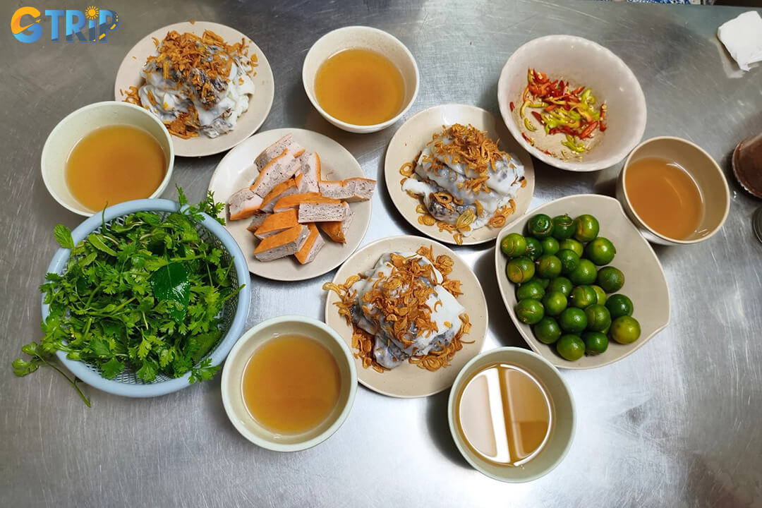 Ba Xuan is a family-run gem in Ba Dinh, renowned for its paper-thin banh cuon, rich fillings, and a signature fish sauce that locals consider among Hanoi’s best