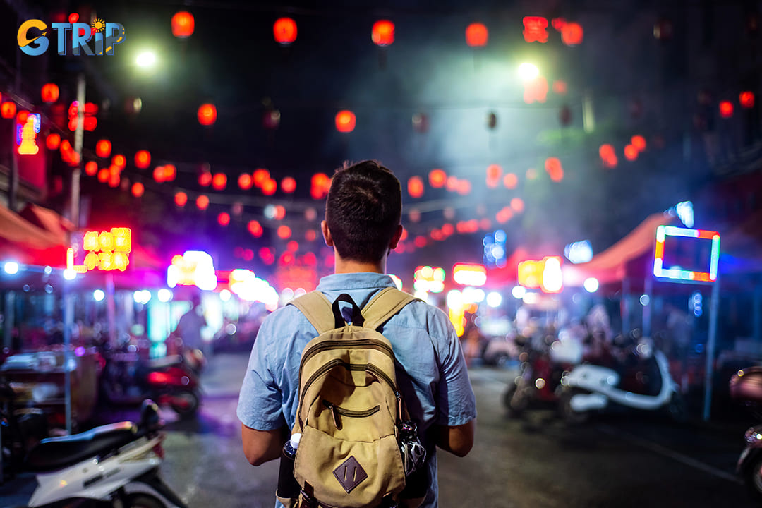 Backpackers and solo travelers also have lots of things to do in Ninh Binh nightlife
