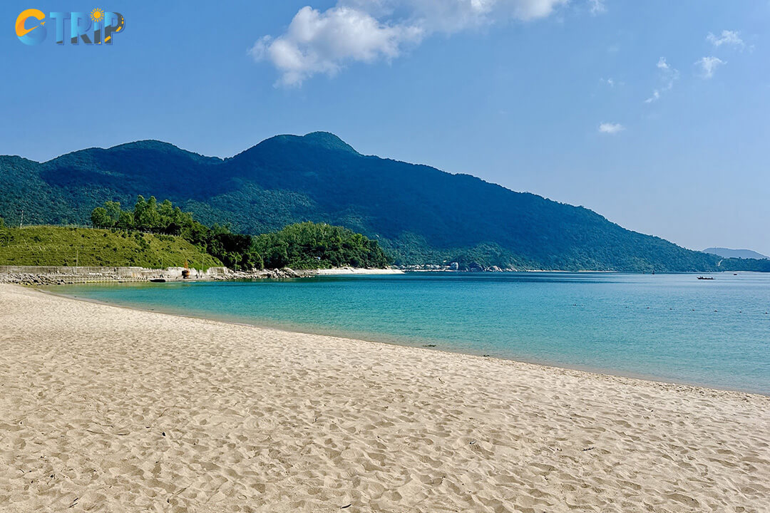 Bai Ong Beach offers a spacious, scenic escape with soft white sand, calm waters, and convenient facilities, enriched by local cultural sites