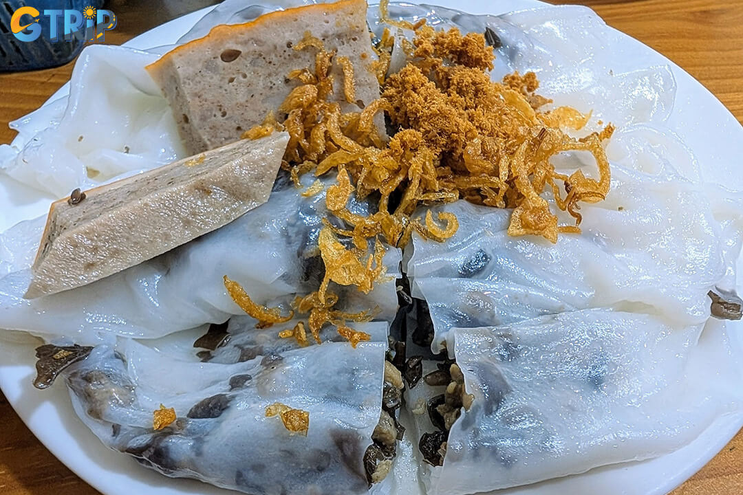 Banh Cuon 101 Ba Trieu is a top Hanoi spot, famed for its silky, made-to-order rice rolls served in both classic and creative variations