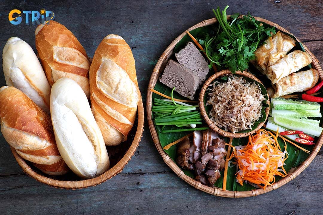 Banh mi has many types to try