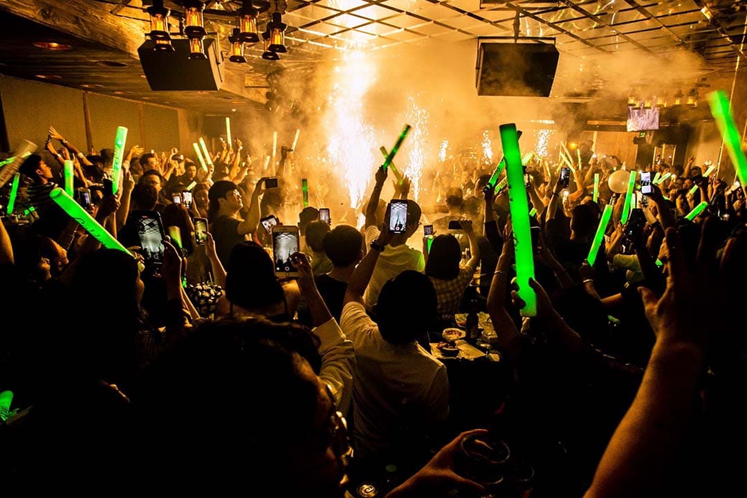 Top 10 Best Clubs and Bars in Da Nang for Nightlife Lovers