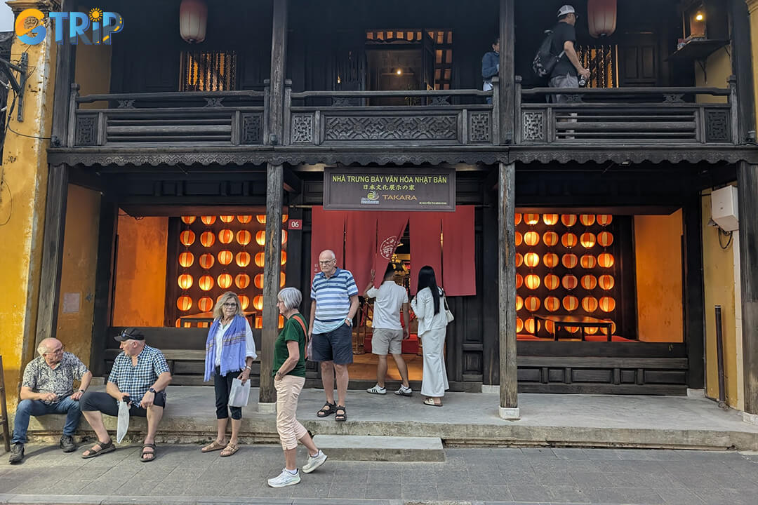 Before visiting the Japanese Culture Gallery, it’s helpful to plan with an Ancient Town ticket, and allow about 20-30 minutes to explore the exhibits