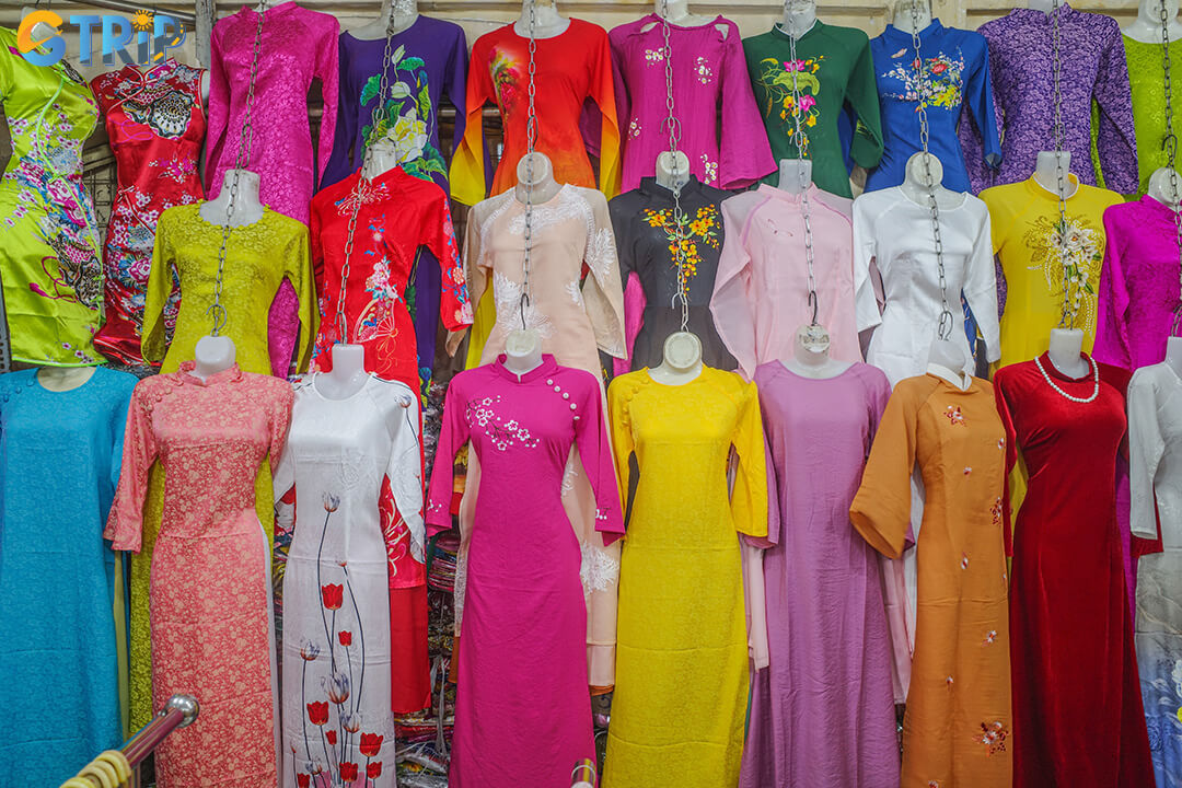 Ben Thanh Market is a one-stop destination for buying traditional ao dai and matching accessories in Ho Chi Minh City