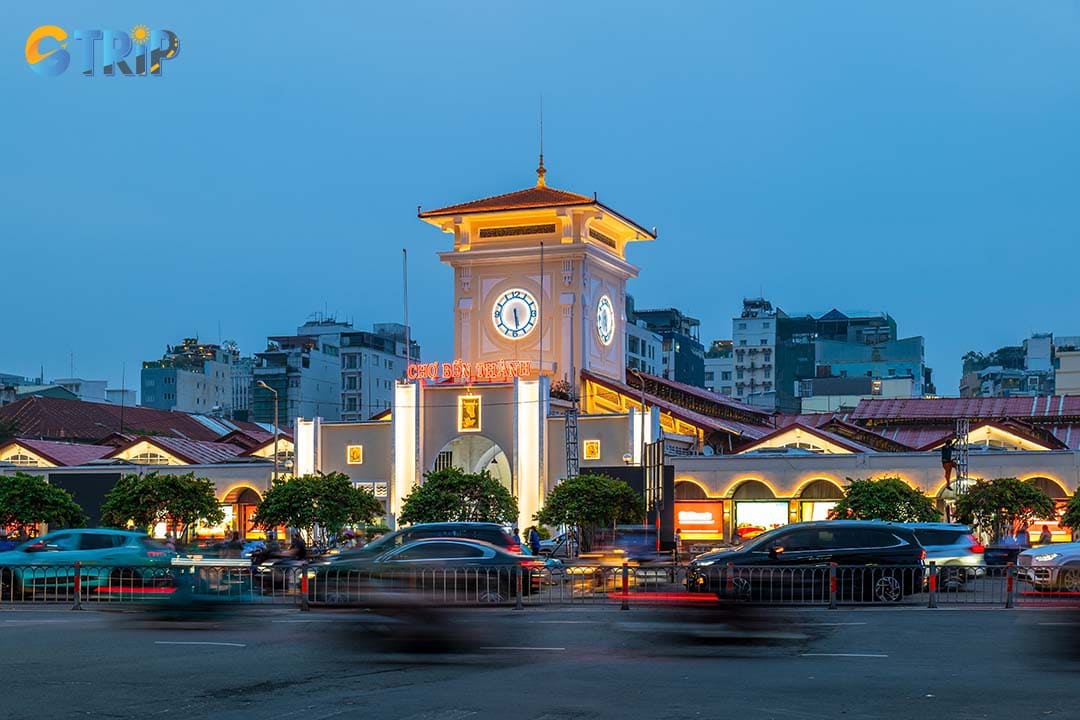 Ben Thanh Market, located in the center of Ho Chi Minh City, provides everything that you need