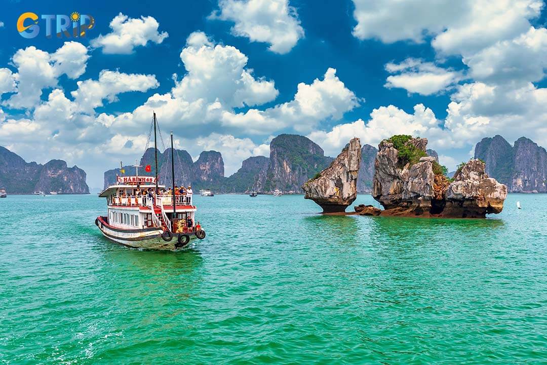 The best time to travel from Ninh Binh to Ha Long Bay is during the dry season, from October to April