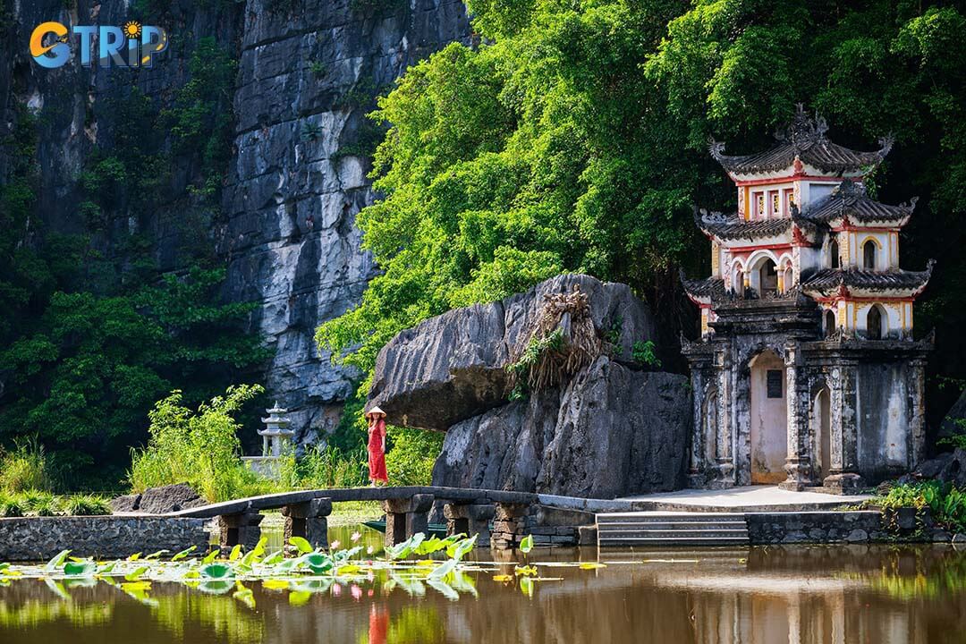 Bich Dong Pagoda, surrounded by beautiful lotus ponds, symbolizes purity and tranquillity in Buddhist culture