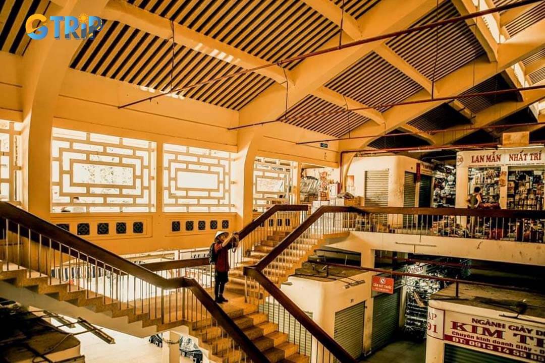 Binh Tay Market is a striking fusion of Chinese and Vietnamese architecture, where symbolic design meets practical function in a vibrant cultural setting