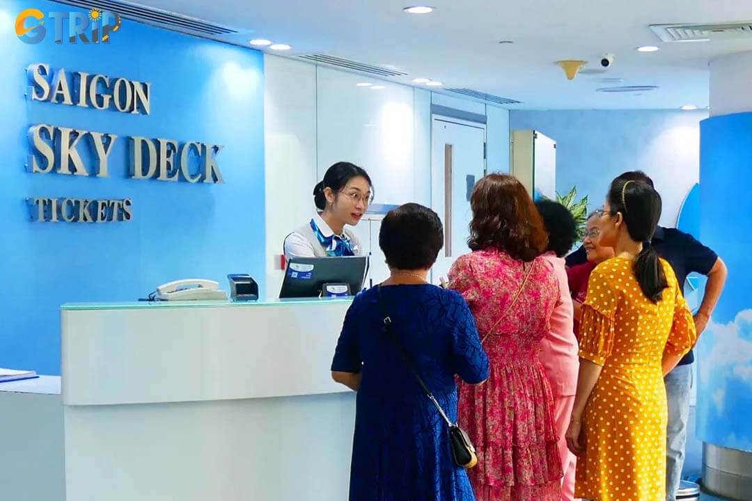 Book tickets online, visit at sunset for the best views, check the weather, bring a camera, and combine your Skydeck visit with nearby attractions