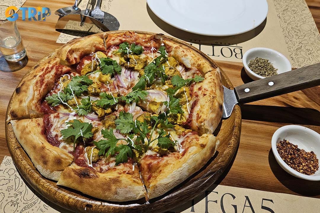 Bottega5 is a contemporary Italian restaurant known for cheese wheel pasta, truffle specialties, and premium seafood creations