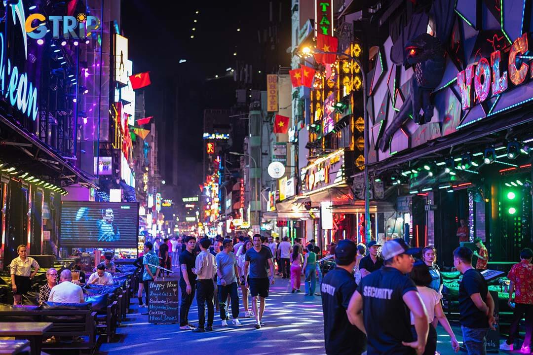 Bui Vien Walking Street offers a dynamic nightlife experience that’s perfect for strolling, people-watching, and unforgettable photo moments