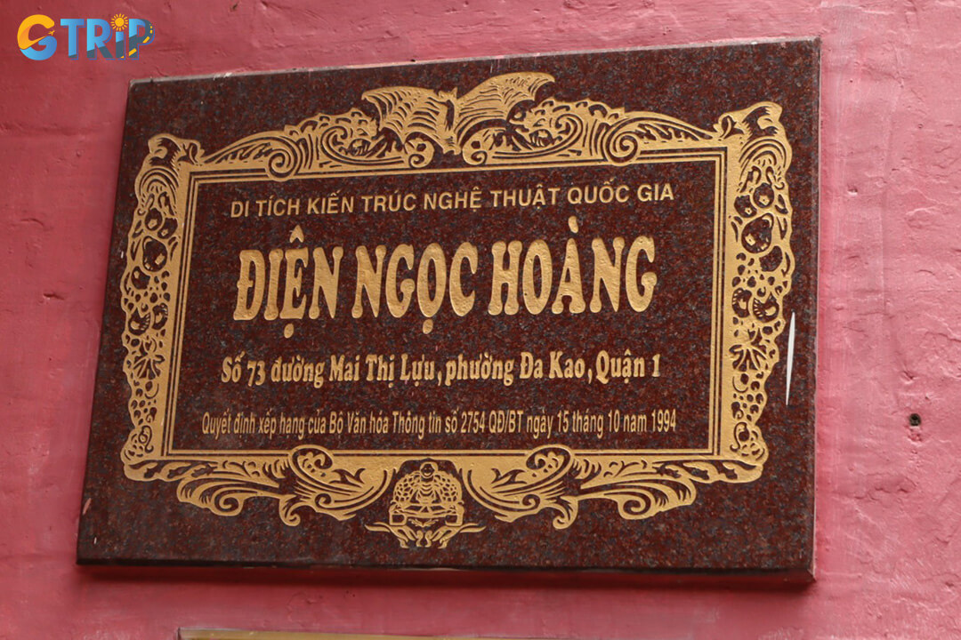 Built in 1909 by Cantonese migrants, the Jade Emperor Pagoda honours the supreme Taoist God and stands as a symbol of Saigon’s