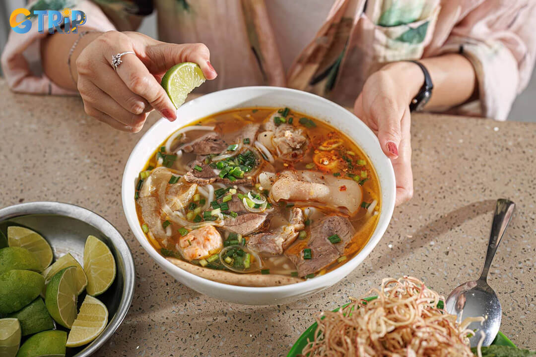 Bun Bo Dong Ba is a local favorite offering fragrant, well-balanced Hue-style broth with tender pork trotters and fresh herbs in a clean, welcoming setting