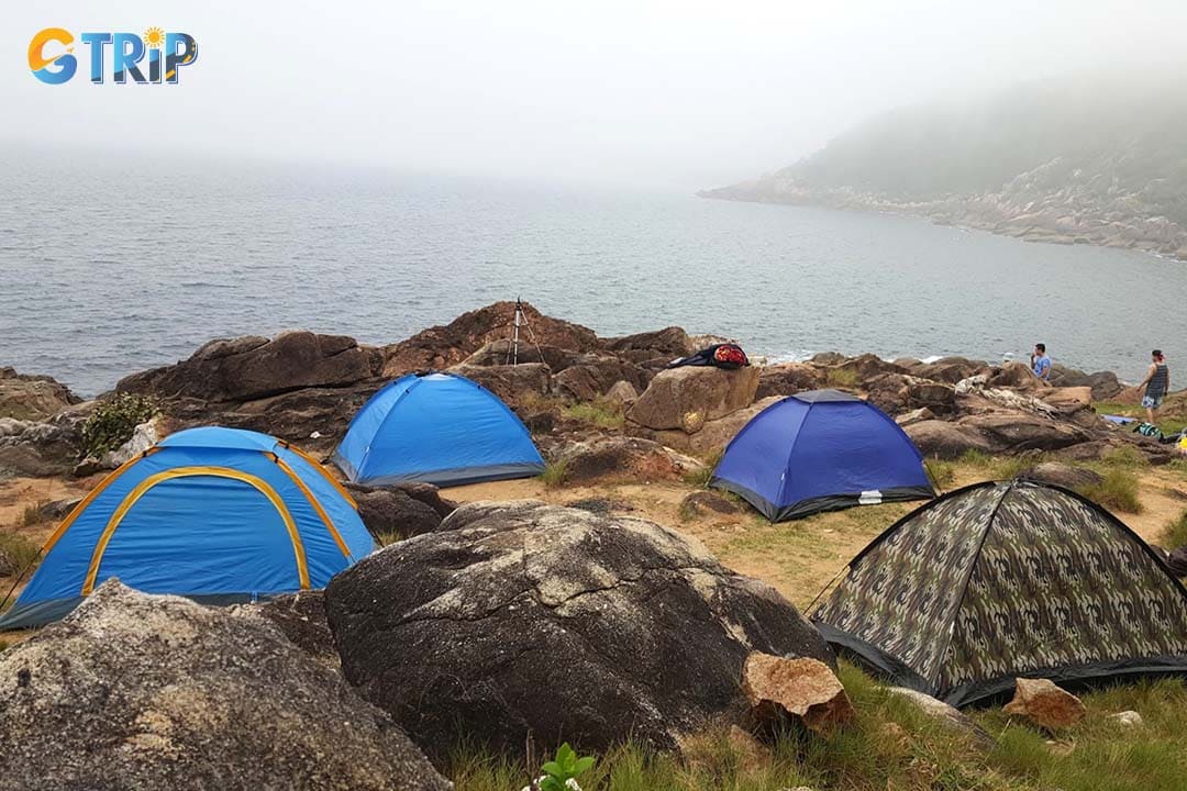 Camping at the Black Rock Beach is a good idea if you want to have an outdoor adventure