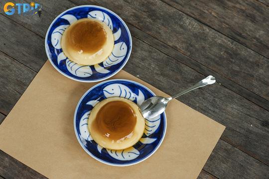 Caramen is a silky custard with a glossy caramel layer, often paired with coffee, coconut milk, or tapioca pearls for a simple yet indulgent dessert