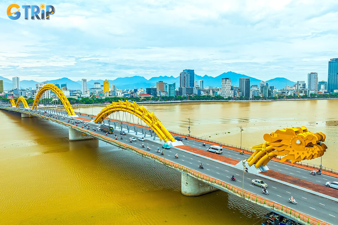 Carp Dragon Statue offers easy access to many of Da Nang’s top attractions, from iconic bridges and vibrant markets to beaches, museums, and historic landmarks