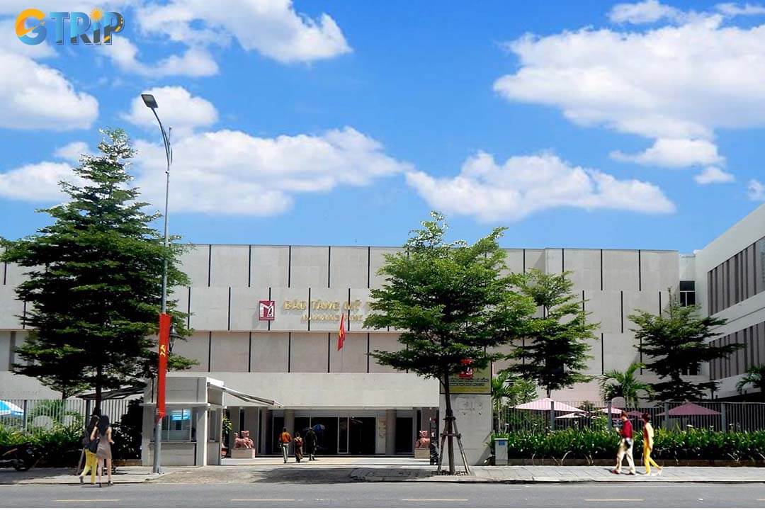 Centrally located in Da Nang, the Museum of Fine Arts is easy to reach and fits seamlessly into any city sightseeing itinerary
