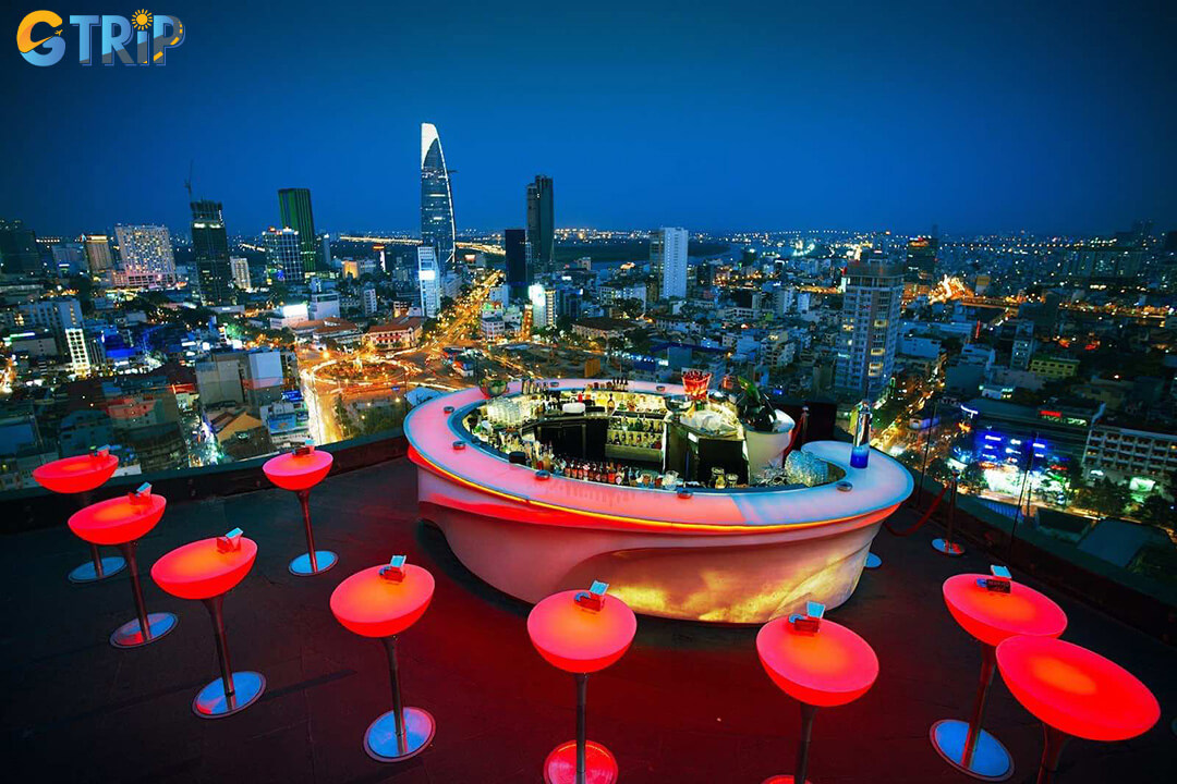 Cool off from the humid evenings and enjoy Saigon’s thriving cocktail scene at stylish speakeasies and rooftop lounges built for unforgettable nights out