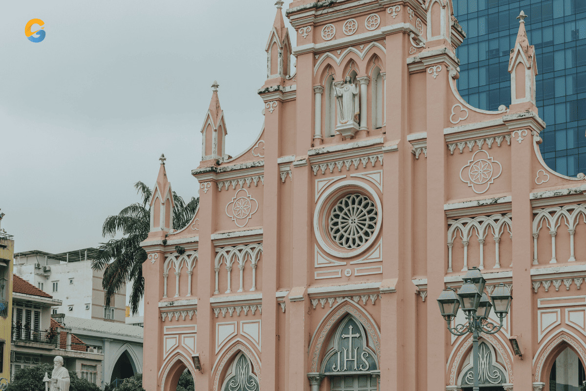 Da Nang River Cruise & City Tour