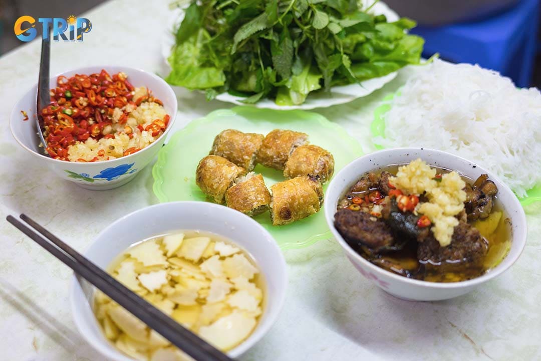 Danang City also has many places to try bun cha like Hanoi