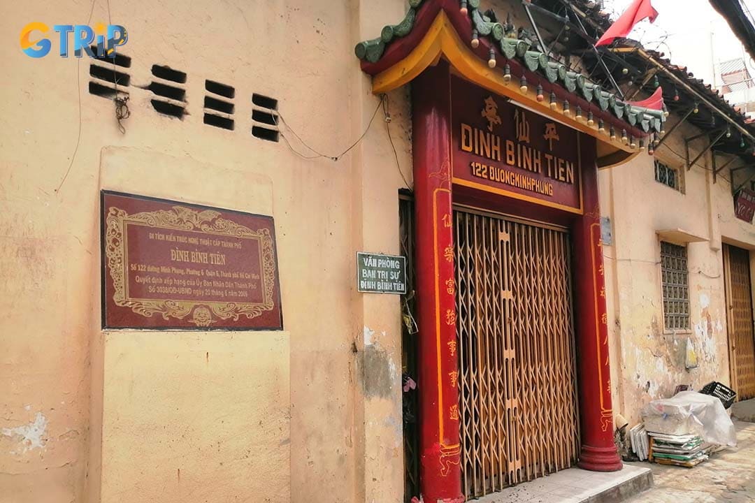 Discover Binh Tien Communal House, a beautifully preserved dinh in District 6 that showcases traditional Vietnamese architecture