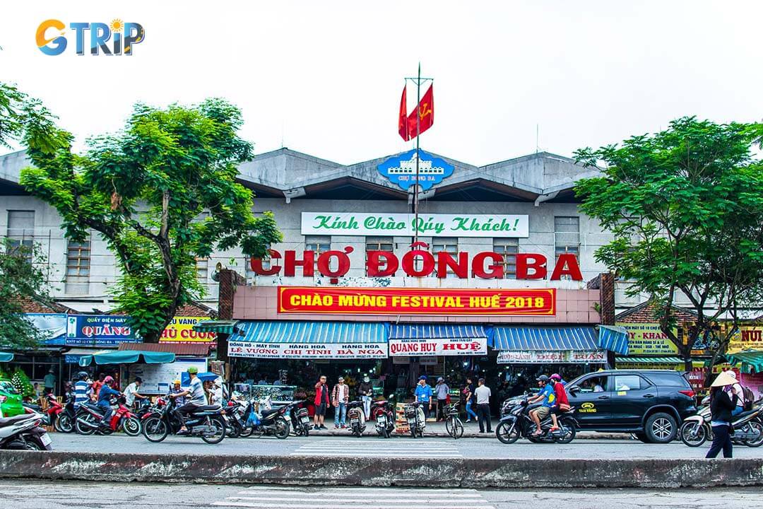 Dong Ba Market is a historic riverside hub in Hue that blends centuries-old heritage with vibrant trade, local cuisine, and traditional crafts